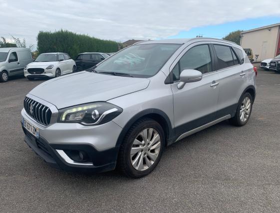 SUZUKI S-CROSS 1.0 PRIVILEGE