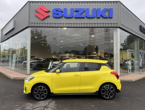 SUZUKI SWIFT IV 1.4 BOOSTERJET HYBRID 130 SPORT